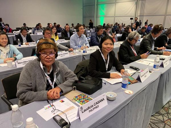 EU က မြန်မာနိုင်ငံမှာ လုပ်နေတဲ့ EU မူဝါဒနဲ့ မညီတဲ့ လက်ခံနိုင်စရာ မရှိတဲ့ လုပ်ရပ်တွေအတွက် တုံ့ပြန်ဆောင်ရွက်သွားရန် လုပ်ငန်းတွေကို ဆွေးနွေးခဲ့